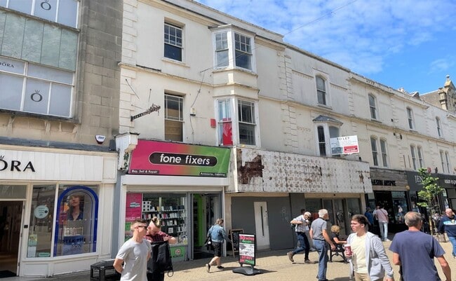 More details for 67-69 High St, Weston Super Mare - Retail to Rent
