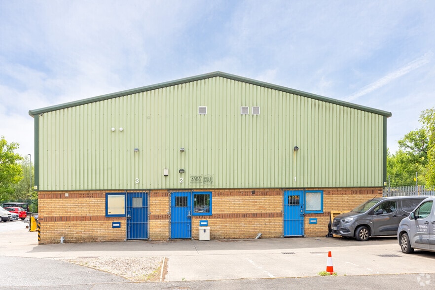 Whisby Way, Lincoln to rent - Building Photo - Image 3 of 4