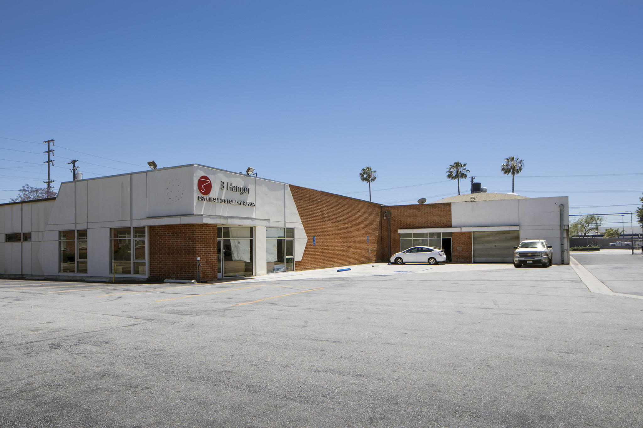 3355 W El Segundo Blvd, Hawthorne, CA for rent Building Photo- Image 1 of 10