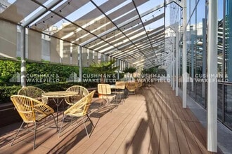 18 Quai Du Point Du Jour, Boulogne-Billancourt to rent Interior Photo- Image 1 of 33