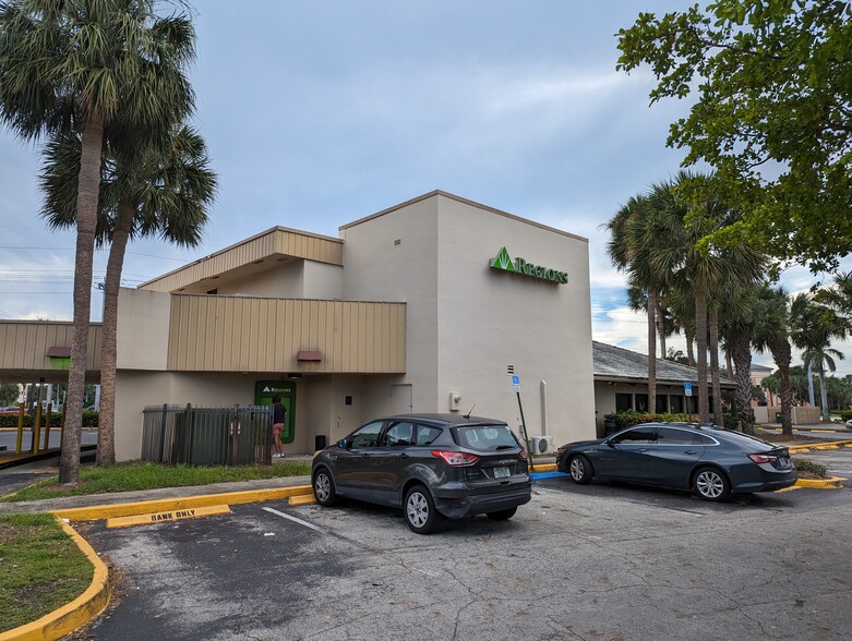 650 N Congress Ave, Delray Beach, FL for sale - Building Photo - Image 1 of 1