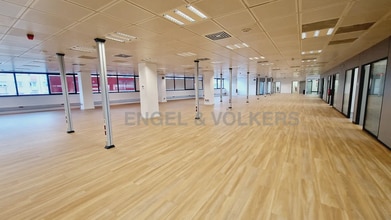 Office in Barcelona, Barcelona to rent Interior Photo- Image 1 of 12