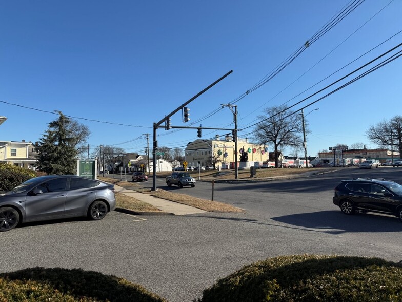 93 West St, Danbury, CT for sale - Building Photo - Image 3 of 5