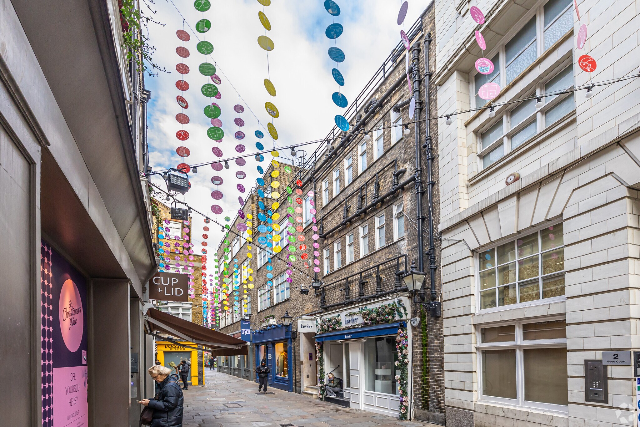 3-6 Gees Ct, London for sale Building Photo- Image 1 of 1