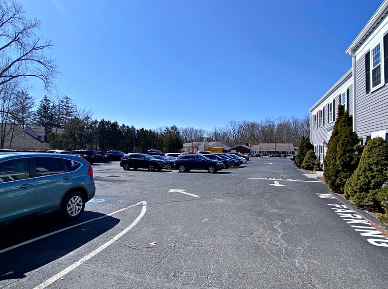 394 Lowell St, Lexington, MA to rent - Building Photo - Image 3 of 4