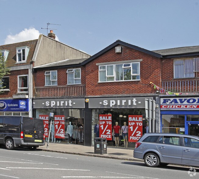 186 High St, Epping to rent - Primary Photo - Image 1 of 3