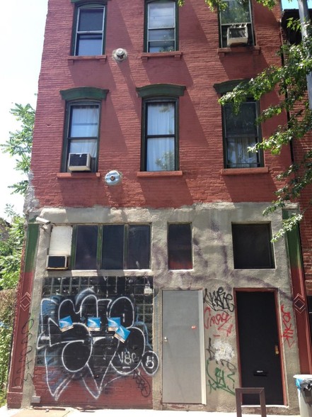 108 Marcy Ave, Brooklyn, NY for sale - Primary Photo - Image 1 of 1