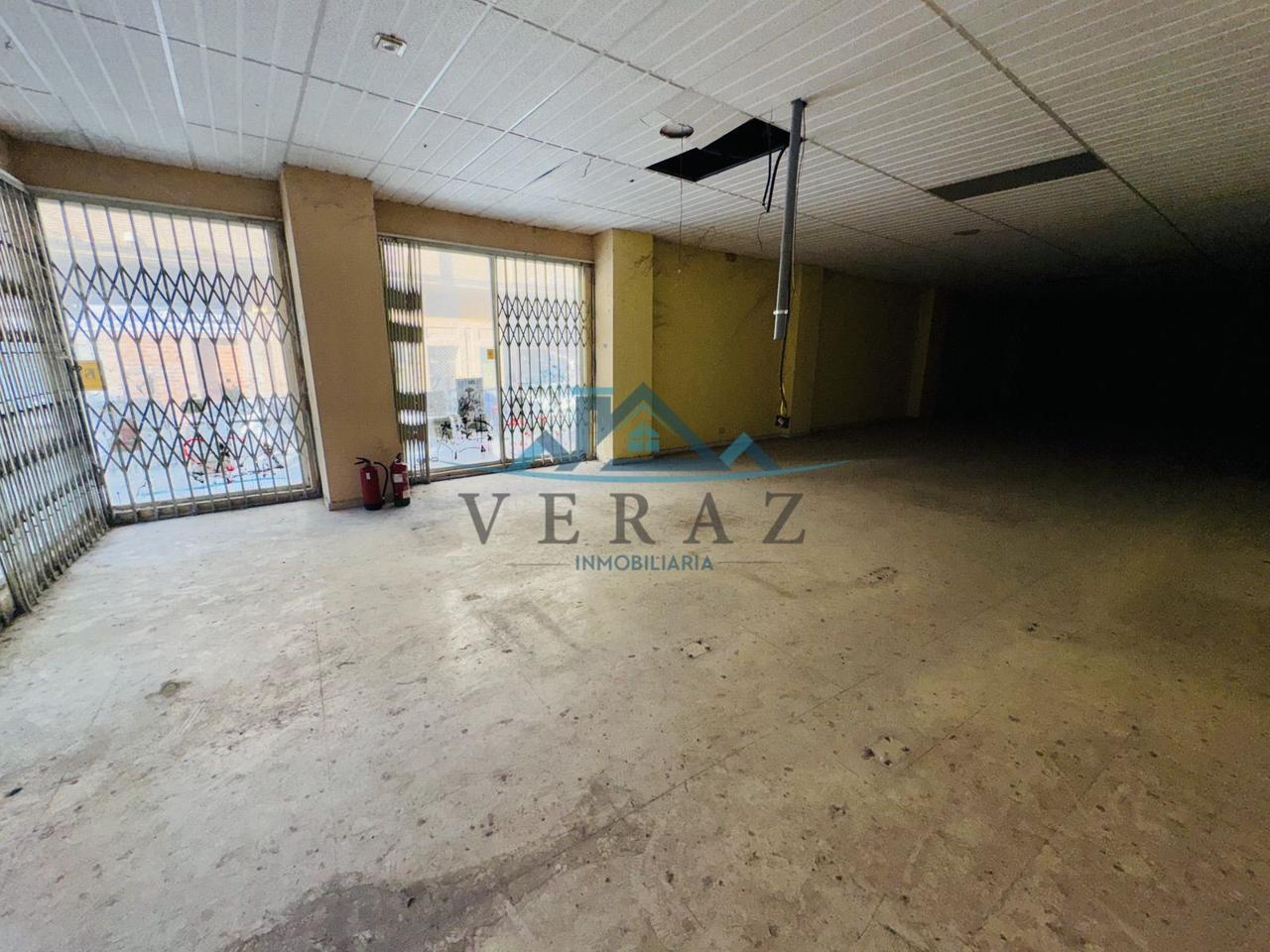 Retail in Talavera de la Reina, Toledo to rent Interior Photo- Image 1 of 6