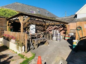 High, High Bickington to rent Interior Photo- Image 2 of 10