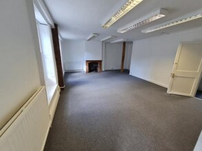 Knockhundred Row, Midhurst to rent Interior Photo- Image 2 of 5