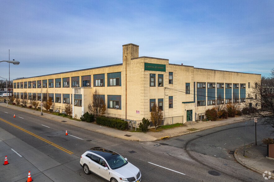 1770 Mount Ephraim Ave, Camden, NJ for sale - Primary Photo - Image 1 of 1