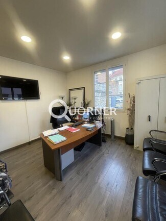 More details for Office, Retail to Rent