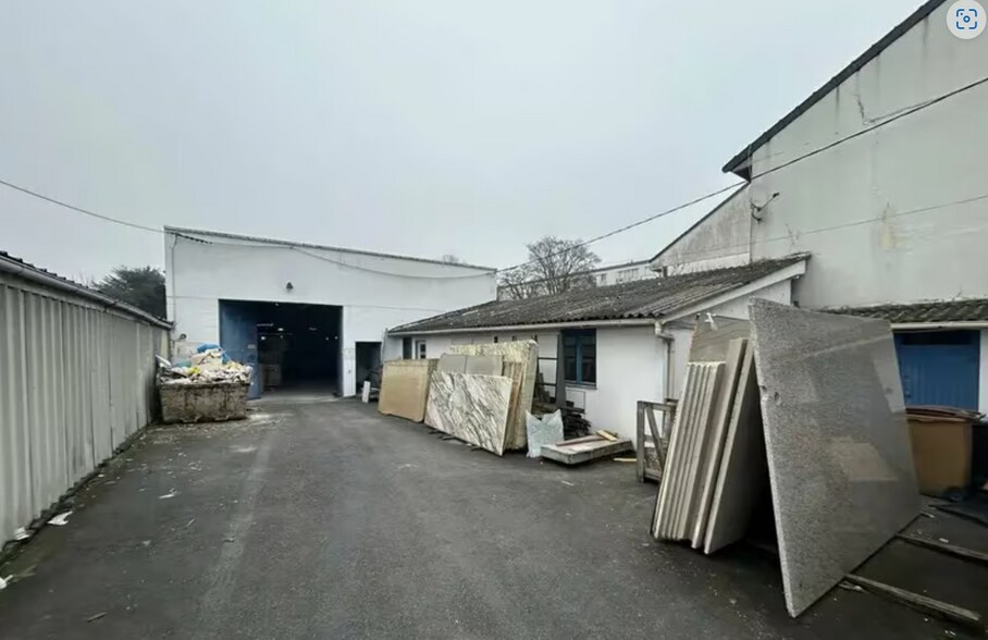 Light Industrial in Vitry-sur-Seine for sale - Building Photo - Image 2 of 7