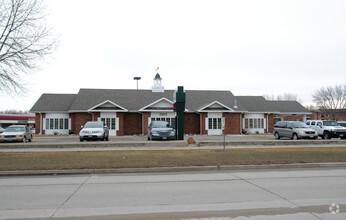 3101 N Broadway, Fargo, ND for sale Primary Photo- Image 1 of 1