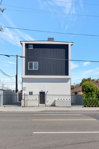 8418 S Main St, Los Angeles, CA for sale - Building Photo - Image 1 of 29