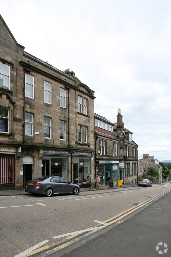 1012 New Row, Dunfermline KY12 7EF UK