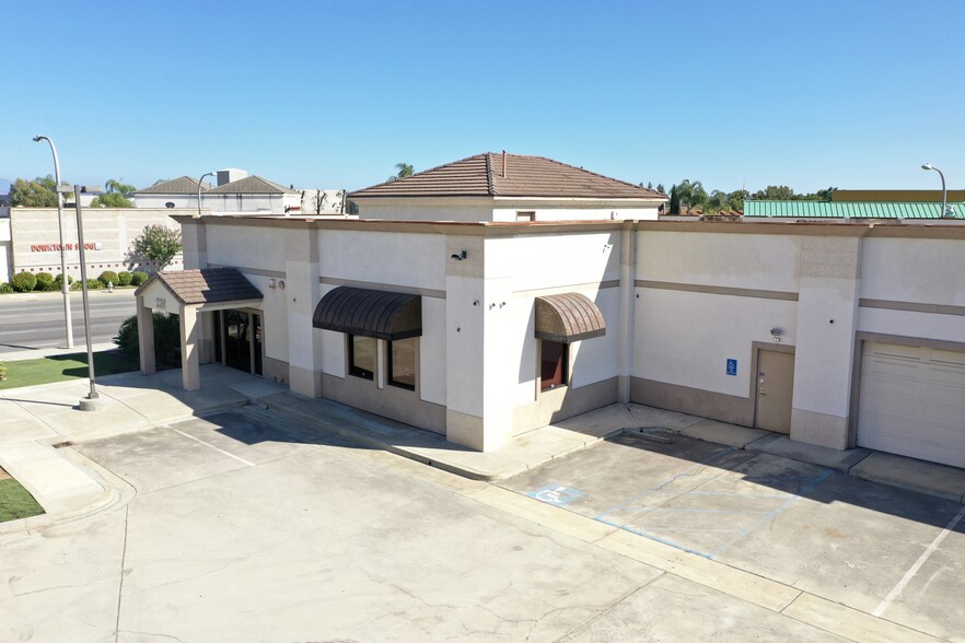 239 N Brea Blvd, Brea, CA for rent - Building Photo - Image 3 of 10