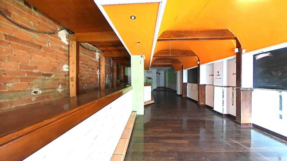 Calle Mariano Prieto, Palencia, Palencia for sale - Building Photo - Image 2 of 30