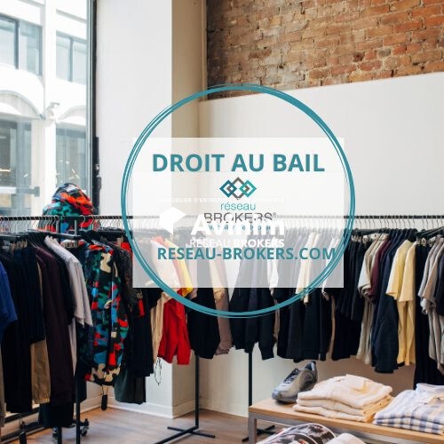 Retail in Marseille to rent - Interior Photo - Image 1 of 1