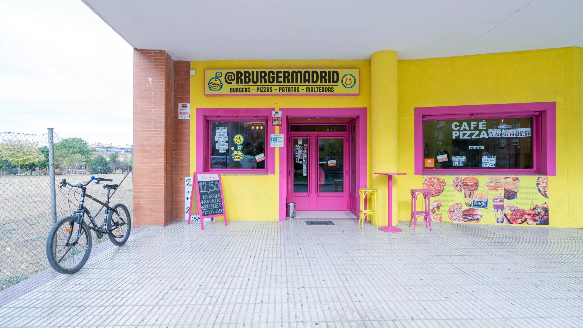 Retail in Alcalá de Henares, Madrid to rent Building Photo- Image 1 of 6