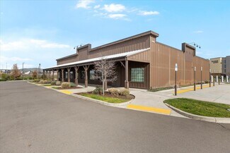 More details for 1445 Center Dr, Medford, OR - Retail to Rent