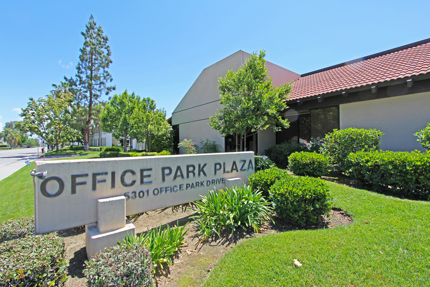 5301 Office Park Dr, Bakersfield, CA for sale - Building Photo - Image 1 of 1