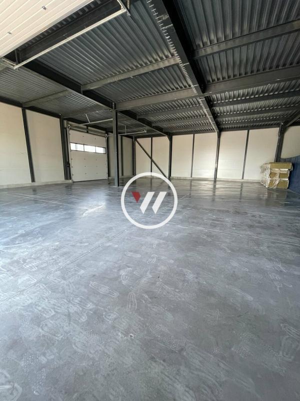 Light Industrial in Signes to rent Interior Photo- Image 1 of 10