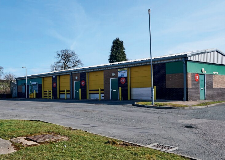 Tyn Llidiart Industrial Estate, Corwen to rent Primary Photo- Image 1 of 3