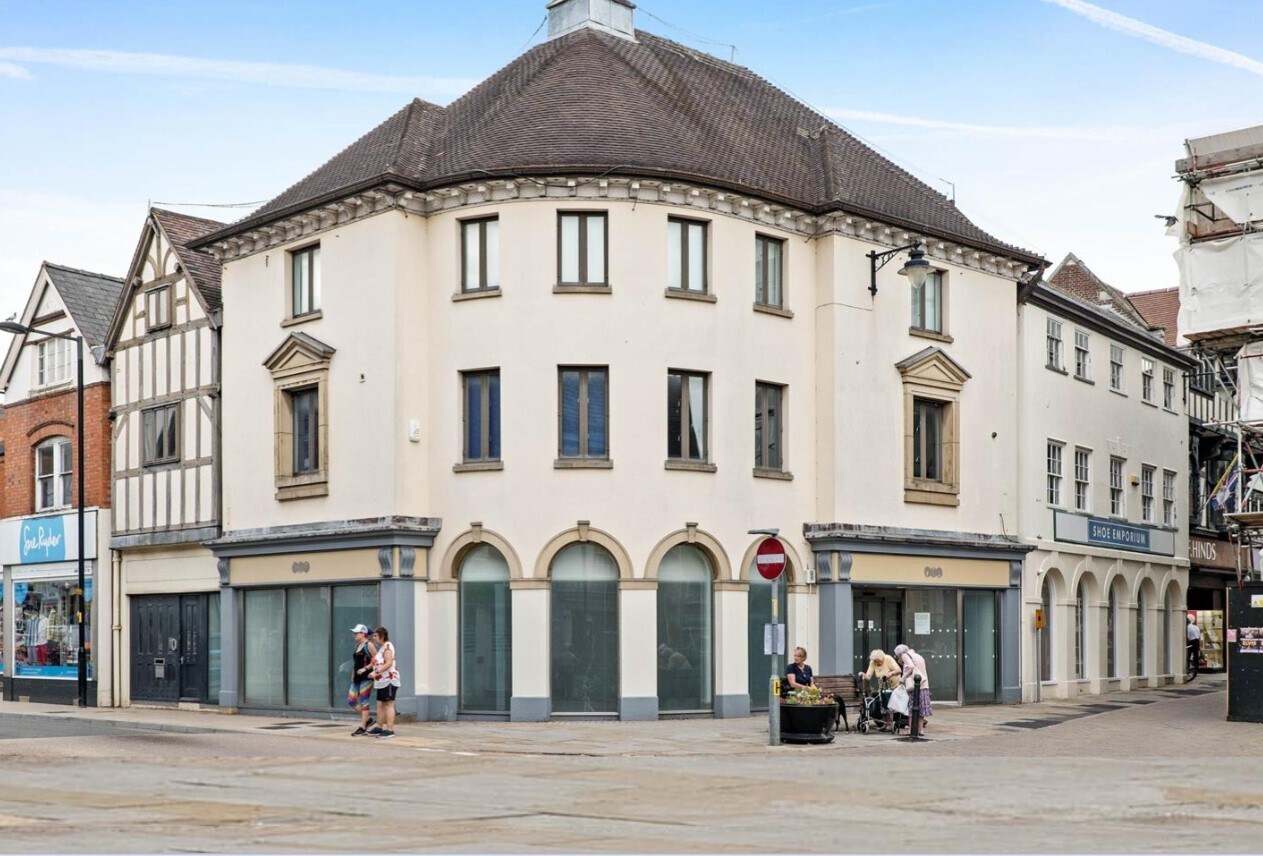 1-4 Bridge St, Evesham for sale Building Photo- Image 1 of 1