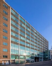 89 Eccleston Sq, London to rent Building Photo- Image 1 of 2