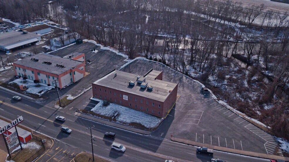 65 Springfield Rd, Westfield, MA to rent - Aerial - Image 2 of 15