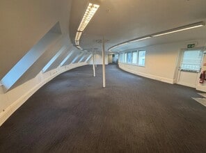 La Route Des Camps, Guernsey to rent Interior Photo- Image 2 of 9