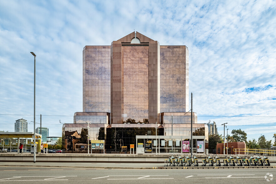 Trafford Wharf Rd, Manchester for rent - Building Photo - Image 2 of 6