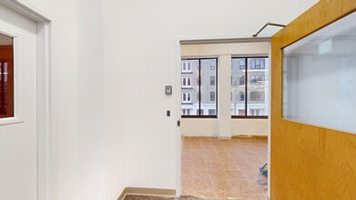 6677-6683 Delmar Blvd, University City, MO to rent Matterport 3D Scan- Image 1 of 26