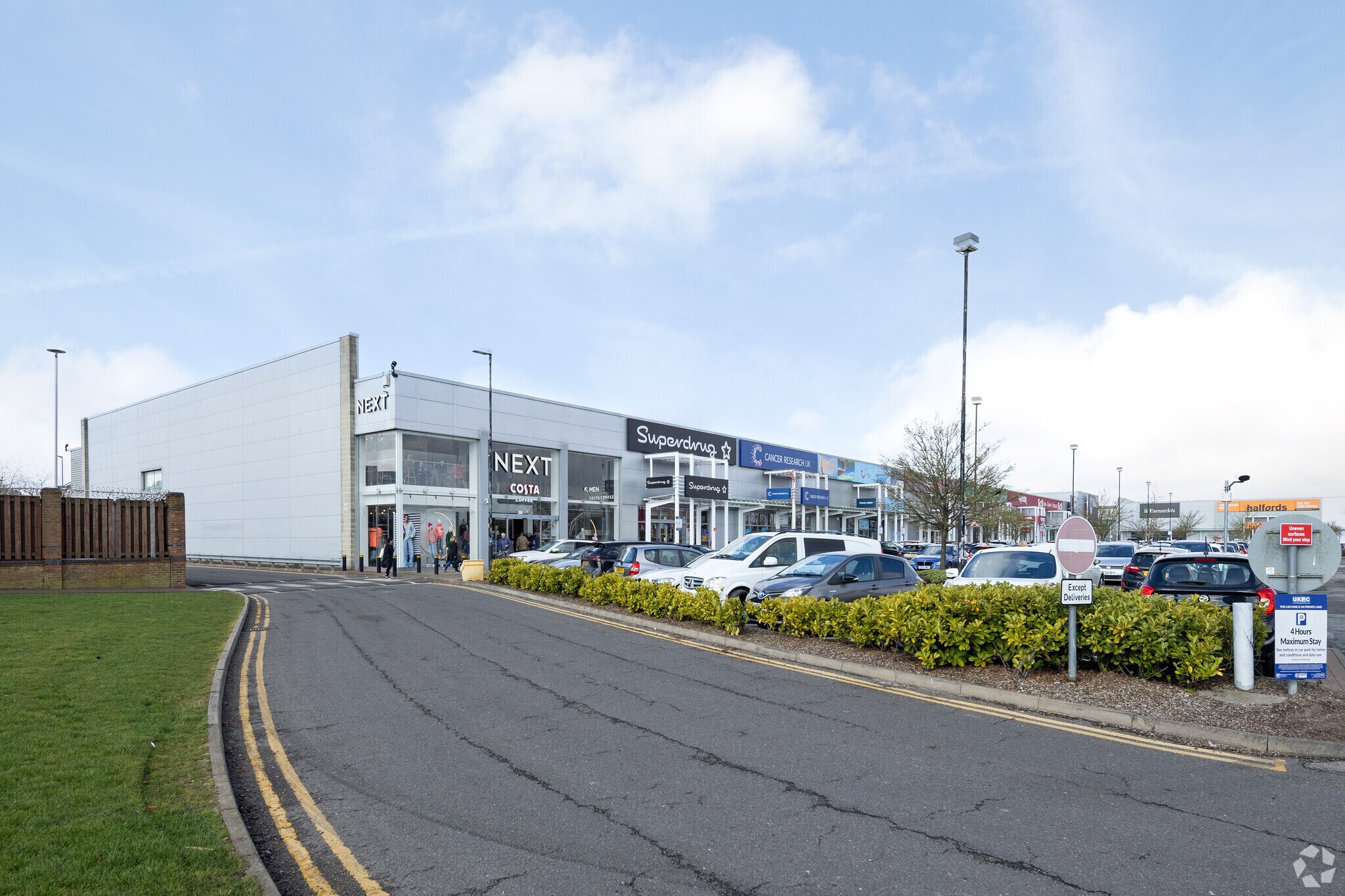 7A Boscombe Rd, Dunstable for sale Primary Photo- Image 1 of 1