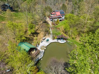 More details for 3717 Bend of Ivy Road, Marshall, NC - Hospitality for Sale