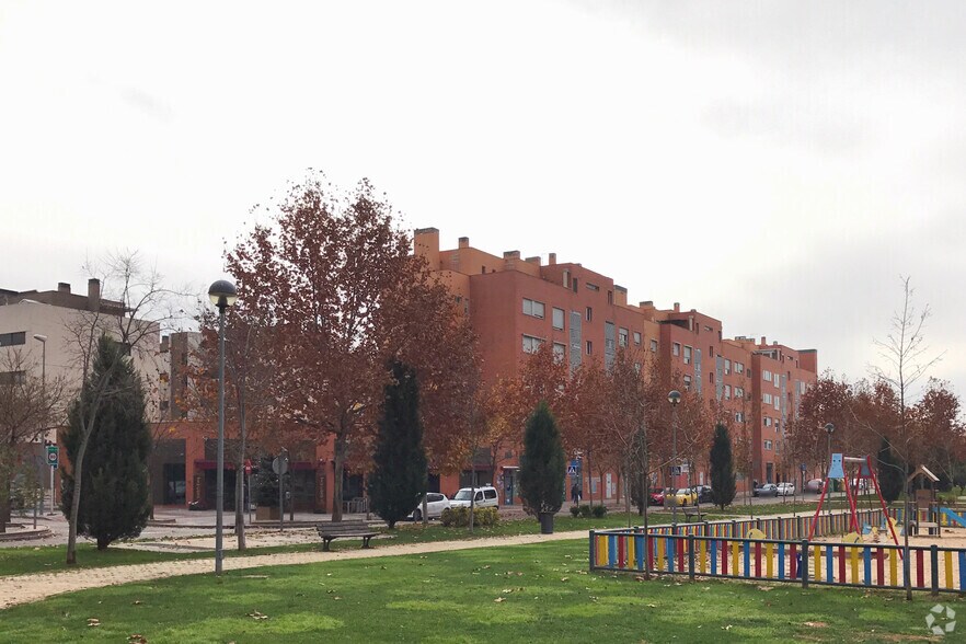 Paseo de la Convivencia, 3, Torrejón de Ardoz, Madrid for sale - Building Photo - Image 2 of 2