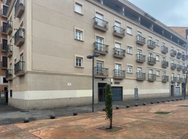 Calle Torre Lucía, 1, Plasencia, Cáceres for sale - Building Photo - Image 2 of 2