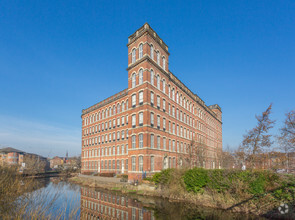 7 Thread St, Paisley for rent Building Photo- Image 1 of 8