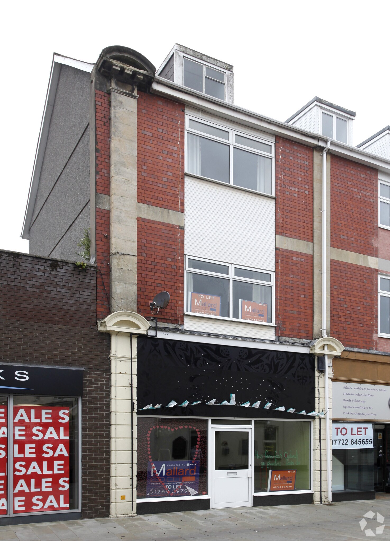 13 Quay St, Ammanford for sale Primary Photo- Image 1 of 1