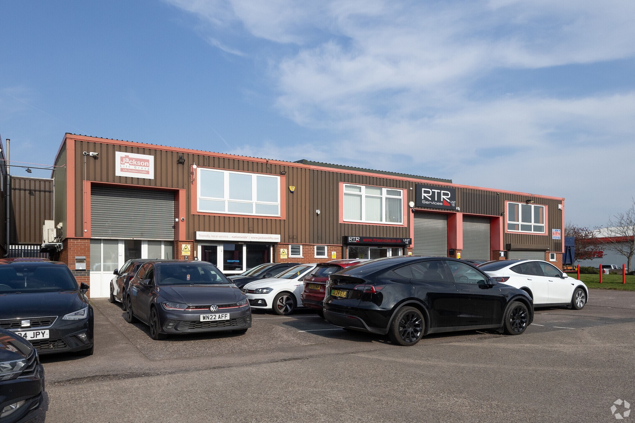 Units 15-17 Titan Way, Lichfield for sale Building Photo- Image 1 of 1