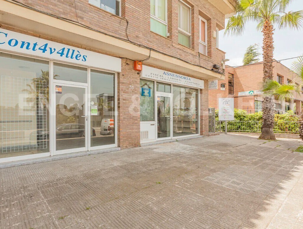 Retail in Sant Cugat del Vallès, Barcelona to rent Interior Photo- Image 1 of 9