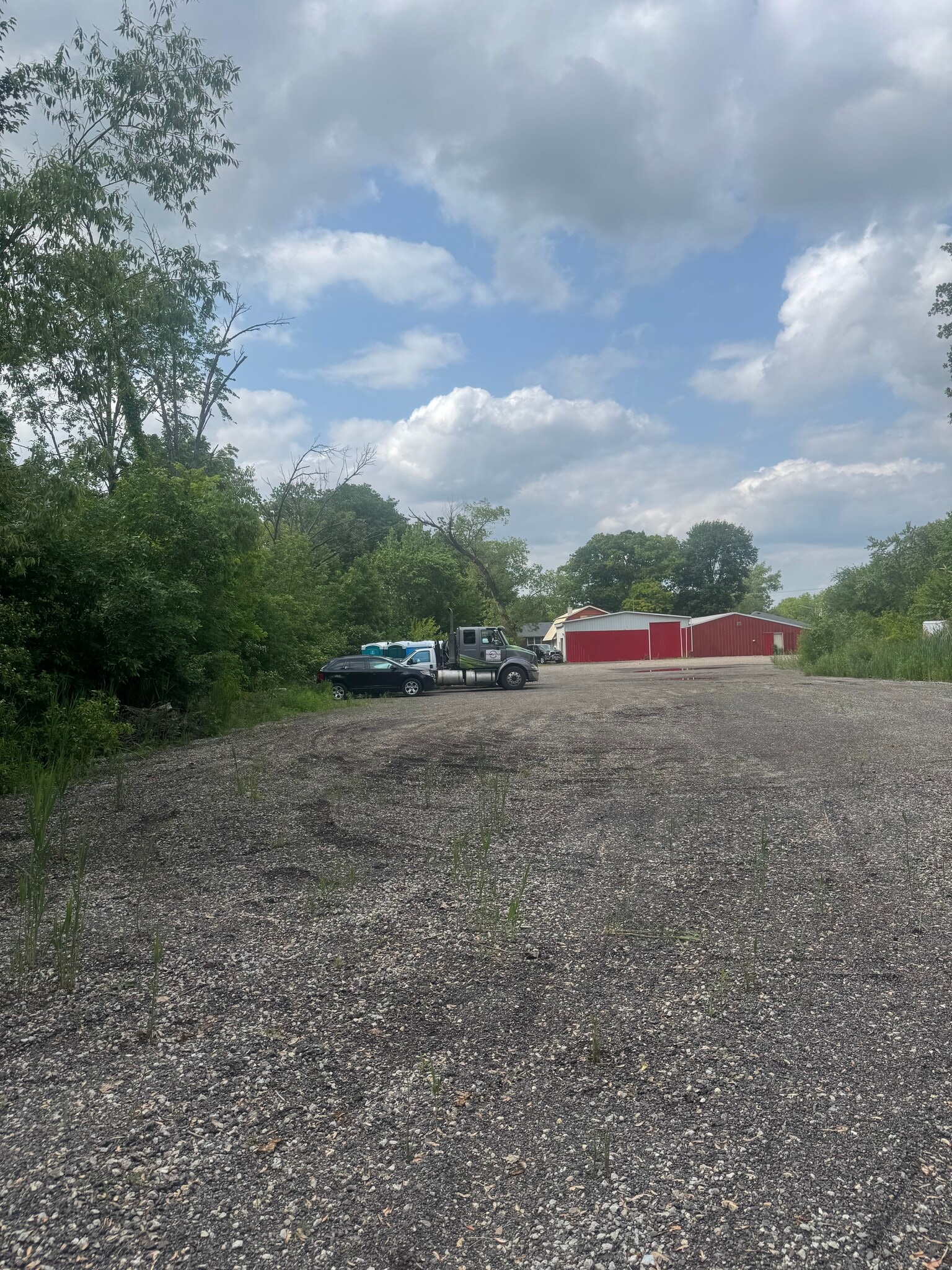 33W109 Butterfield Rd, Batavia, IL to rent Building Photo- Image 1 of 3