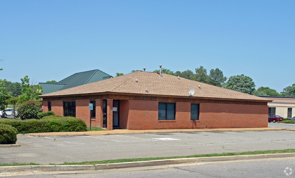 4835 S Laburnum Ave, Richmond, VA for sale - Building Photo - Image 1 of 1