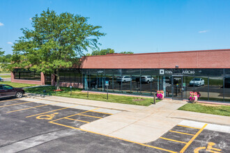 7745 Office Plaza Dr, West Des Moines, IA for rent Building Photo- Image 1 of 7