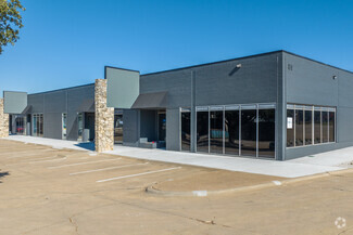 More details for 803-805 Avenue H E, Arlington, TX - Office, Light Industrial for Rent