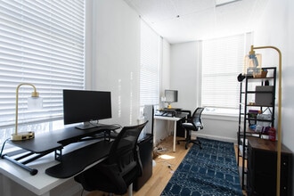 1108 McKennie Ave, Nashville, TN to rent Interior Photo- Image 1 of 1