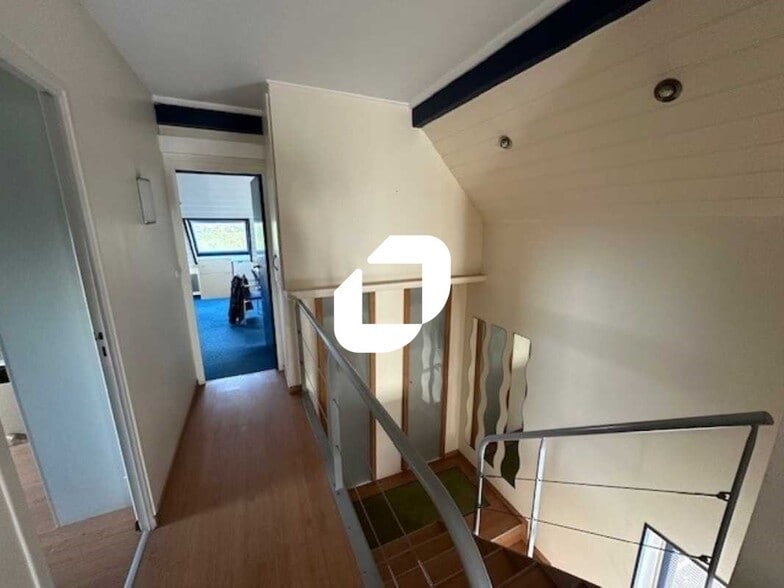68 Rue De La Croix De L'Orme, Morainvilliers for sale - Interior Photo - Image 3 of 18