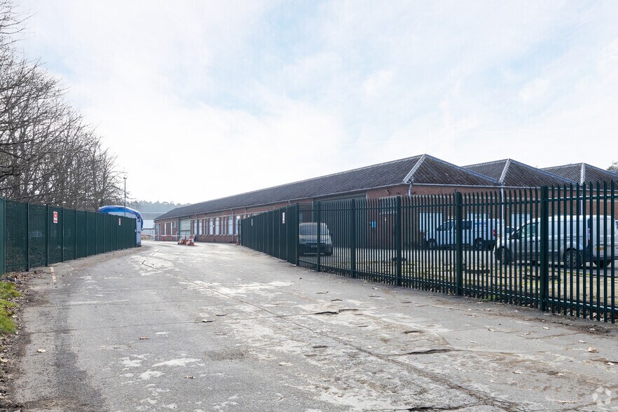 Budds Ln, Bordon for sale - Primary Photo - Image 1 of 1