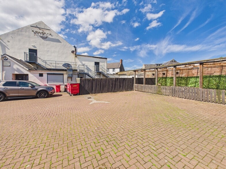 21 George St, Montrose for sale - Building Photo - Image 2 of 8